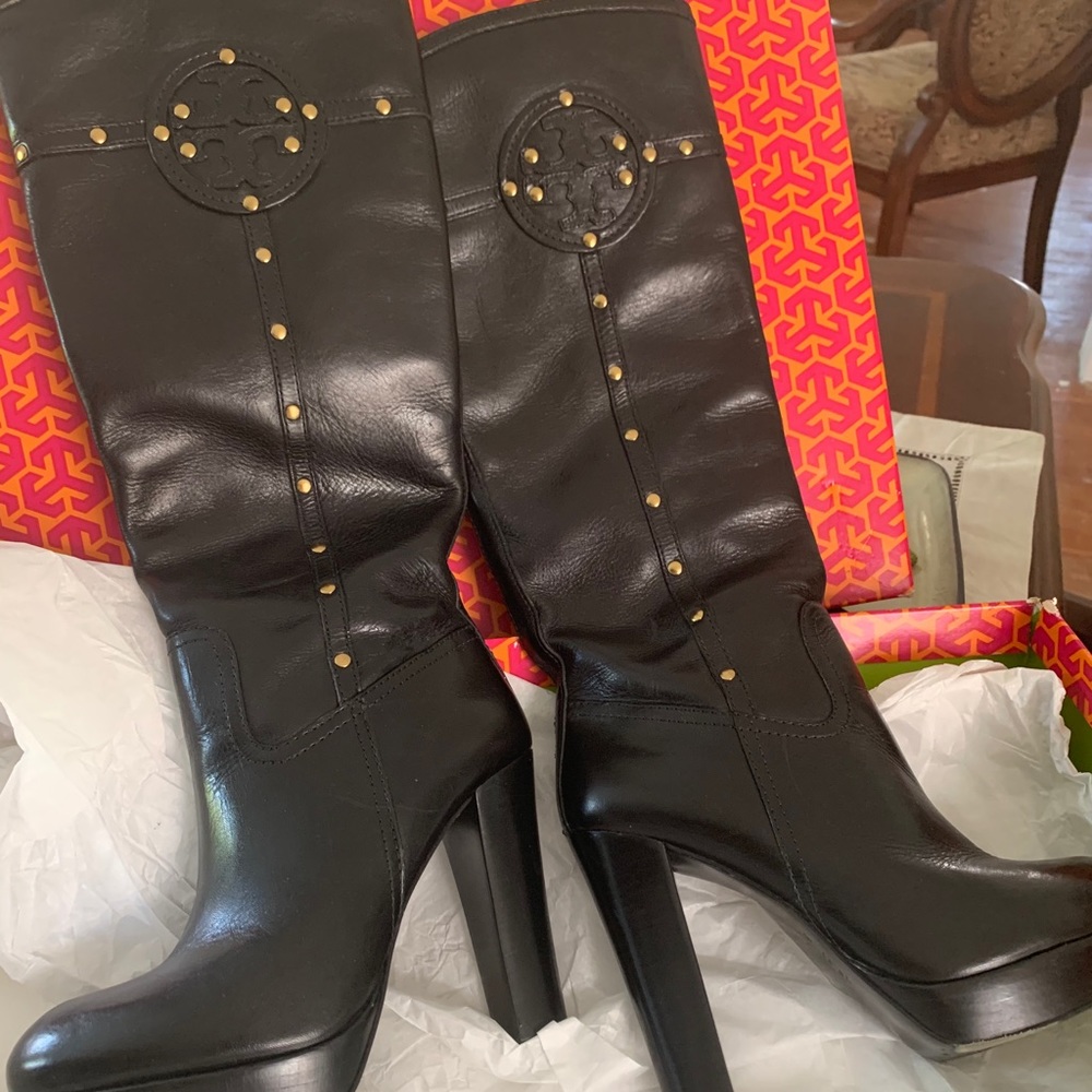 Tory Burch ankle boots